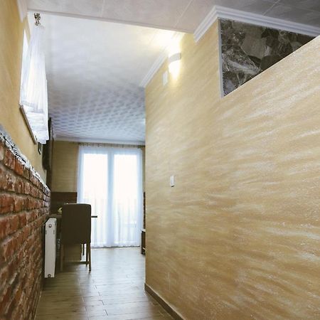 Hotel Zrinski コプリヴィニツァ エクステリア 写真